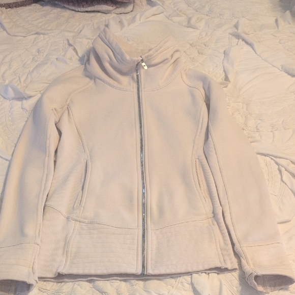 lululemon athletica Cream Hoodie - Picture 1 of 4